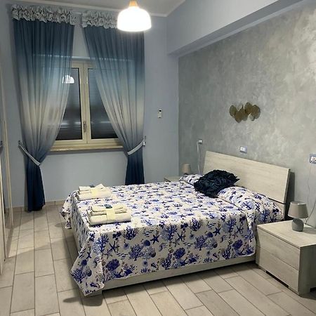 Vicolo55 Hotel Napoli Bagian luar foto
