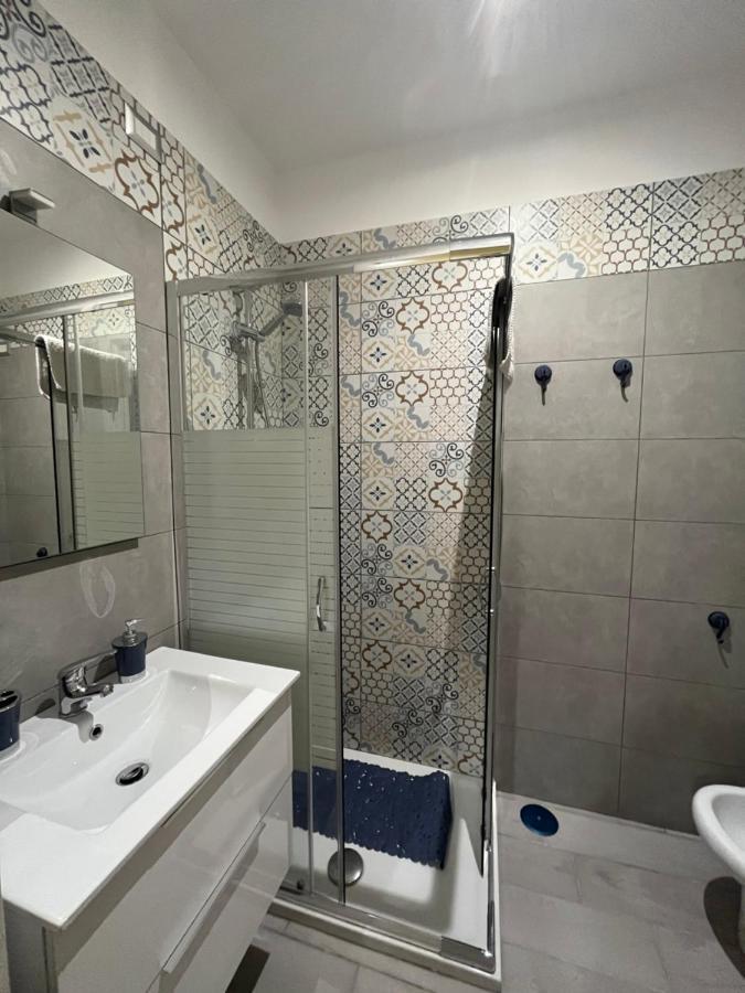 Vicolo55 Hotel Napoli Bagian luar foto