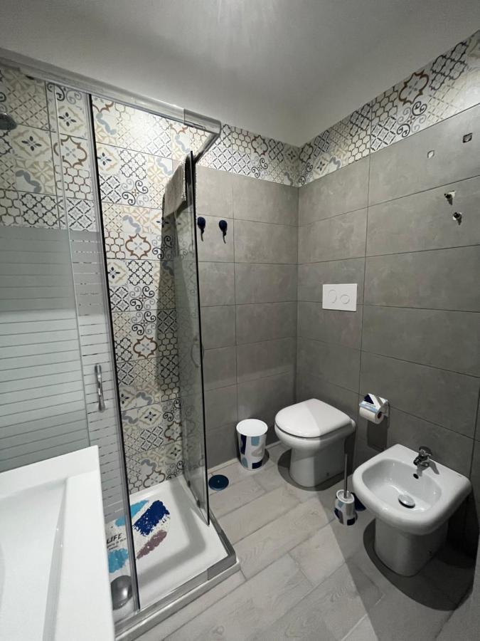 Vicolo55 Hotel Napoli Bagian luar foto