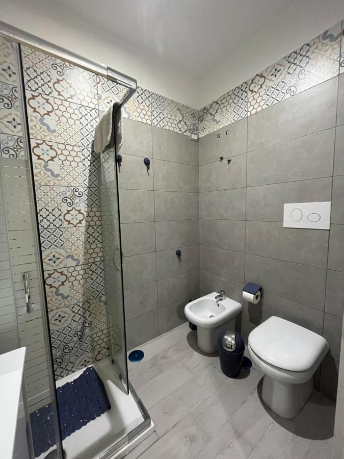 Vicolo55 Hotel Napoli Bagian luar foto