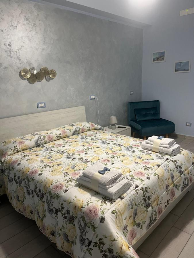 Vicolo55 Hotel Napoli Bagian luar foto